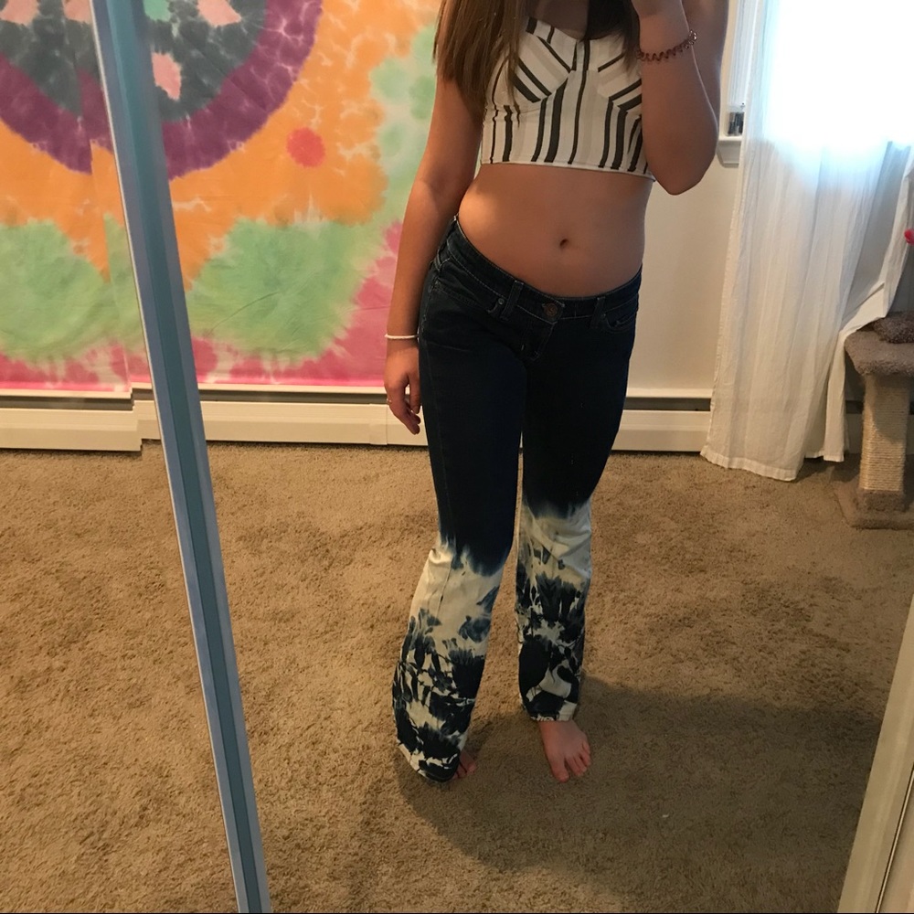 Low rise flare leg jeans